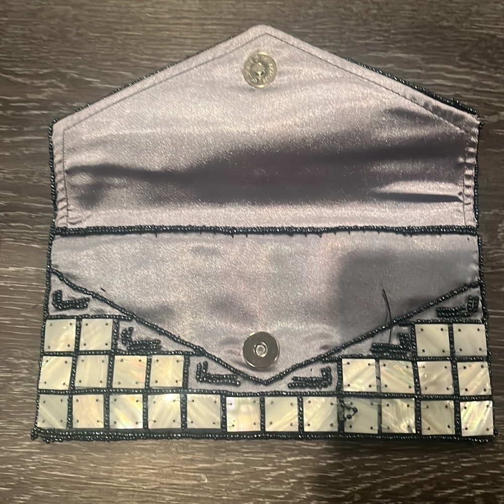 Mod handmade mother of pearl clutch bag - Picture 2 of 4
